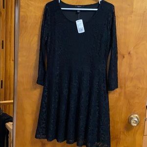 Forever 21 black lace long sleeve dress